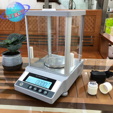 Cân phân tích 3 số 400g/0.001g Stech International PR-4003C