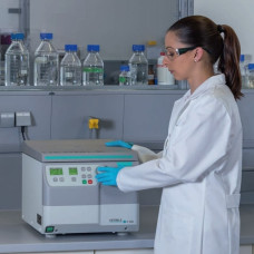 Máy ly tâm nhỏ gọn, đa năng 14.000 vòng/phút HERMLE Z 306