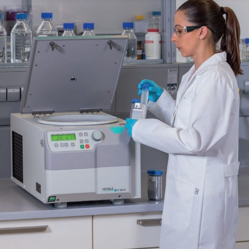 Máy ly tâm đa năng  Rotor 12 ống 15ml 18.000 vòng/phút HERMLE Z 326