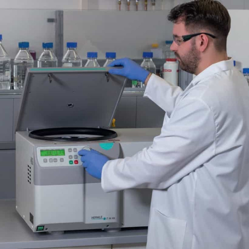 Máy ly tâm lạnh tốc độ cao 30.000 vòng/phút HERMLE Z 36 HK