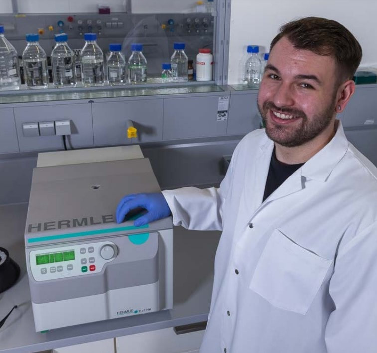 Máy ly tâm lạnh tốc độ cao 20.000 vòng/phút HERMLE Z 32 HK 