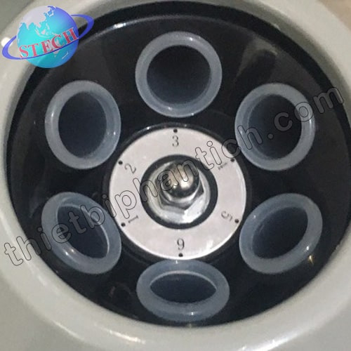 Máy ly tâm 4000 vòng/phút, 6 ống 20 ml 800D 