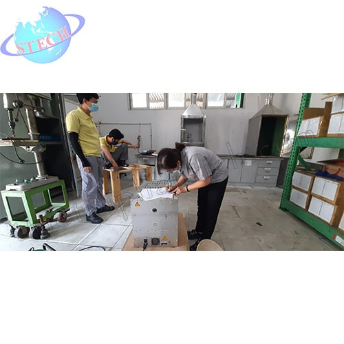 Lò nung đốt tro 40 lít,1100 độ C Nabertherm LVT 40/11/B410  (Cửa trượt)  