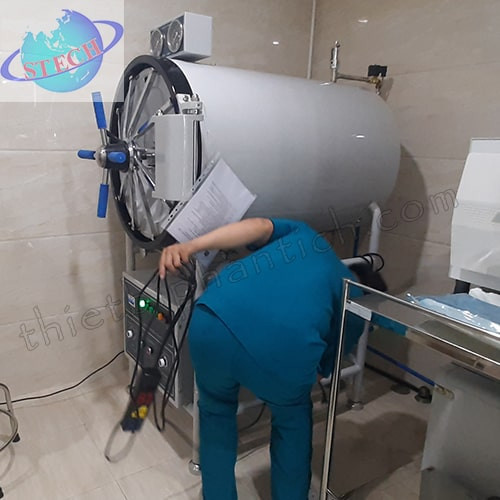 Nồi hấp tiệt trùng dung tích lớn 350 Lít Sturdy SA-600A 