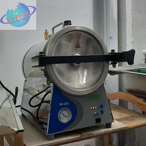 Nồi hấp tiệt trùng đặt bàn 16 lít Sturdy SA-232 