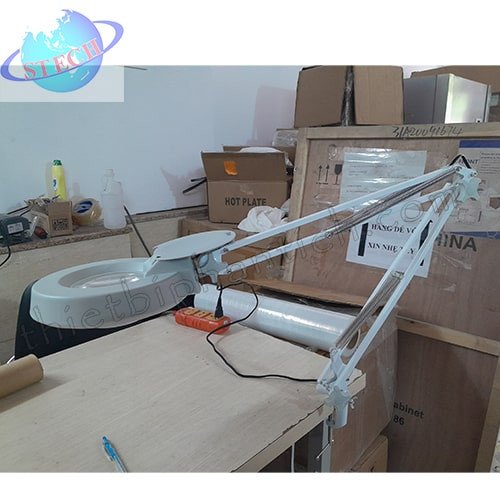 Kính lúp kẹp bàn, thân gập, gương tròn LT-86A 10X Led