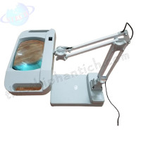 Kính lúp công nghiệp thân gập, thấu kính chữ nhật trắng, để bàn LT-86I 10X LED