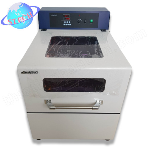 Tủ ấm lắc Labtech LSI-3016A 